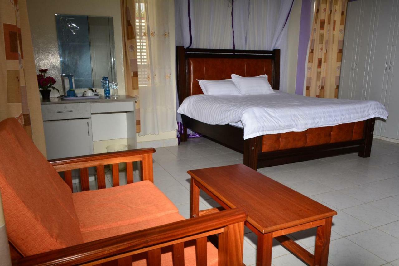 Tommy'S Airport Lounge Hotel Syokimau Ngoại thất bức ảnh